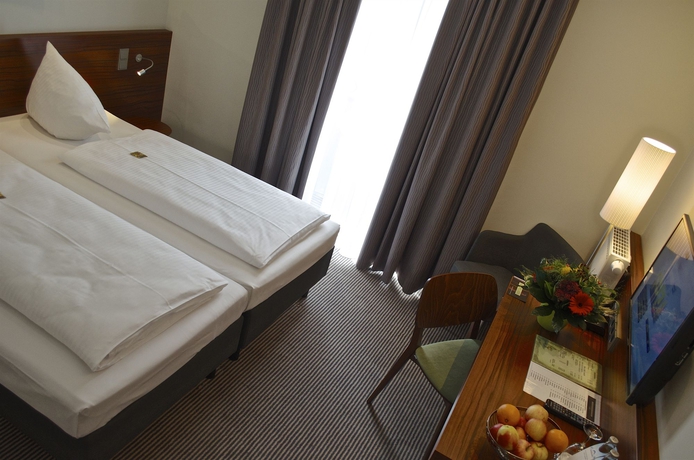 Imagen de la habitación del Hotel Augusten. Foto 6