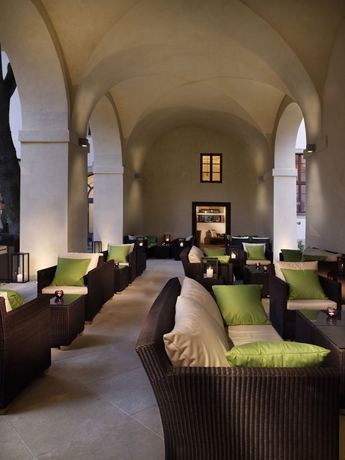 Imagen del bar/restaurante del Hotel Augustine, A Luxury Collection , Prague. Foto 4