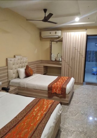 Imagen de la habitación del Hotel Augusto. Foto 3