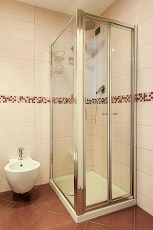 Imagen de la habitación del Hotel Augustus, Biella. Foto 9