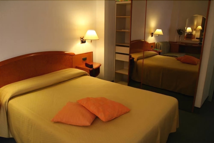 Imagen de la habitación del Hotel Augustus, Fano. Foto 9