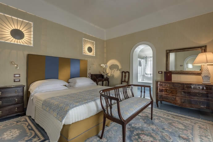 Imagen de la habitación del Hotel Augustus Lido. Foto 5
