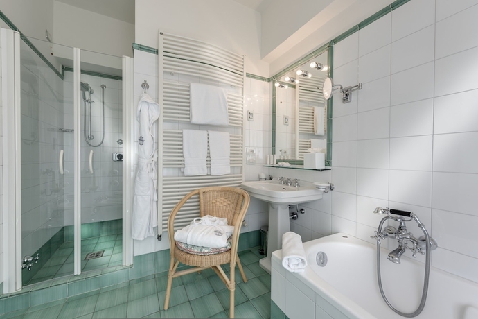 Imagen de la habitación del Hotel Augustus Lido. Foto 10