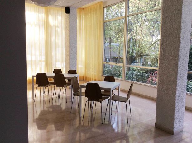 Imagen de los interiores del Hotel Augustus Milano Marittima. Foto 8