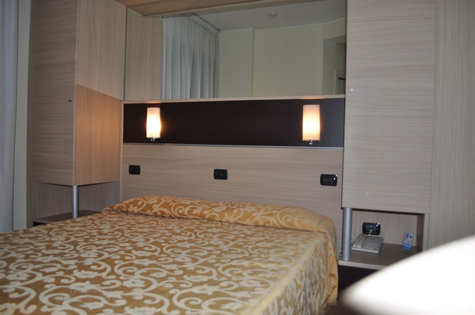Imagen de la habitación del Hotel Augustus, Riccione. Foto 7