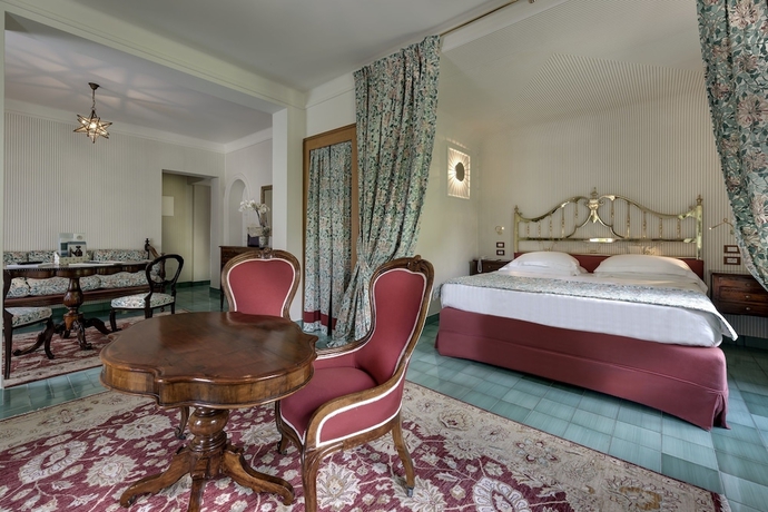 Imagen de la habitación del Hotel Augustus and Resort. Foto 12