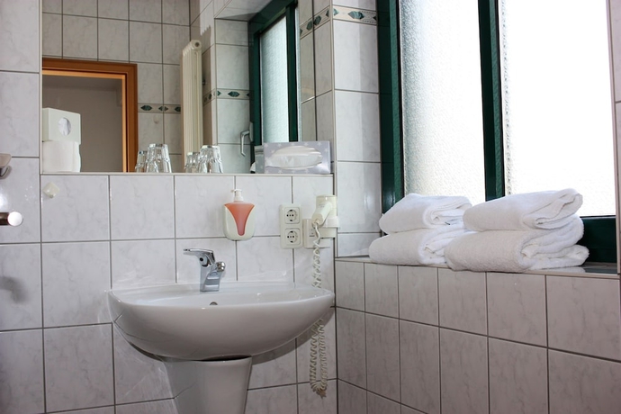 Imagen de la habitación del Hotel Aulmann. Foto 9