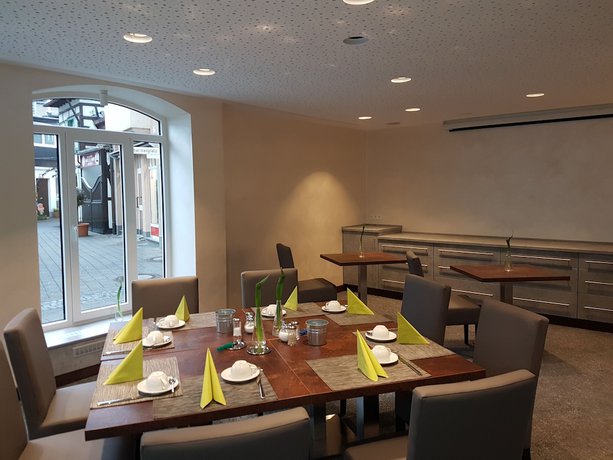 Imagen del bar/restaurante del Hotel &Auml;nnchen Garni. Foto 4