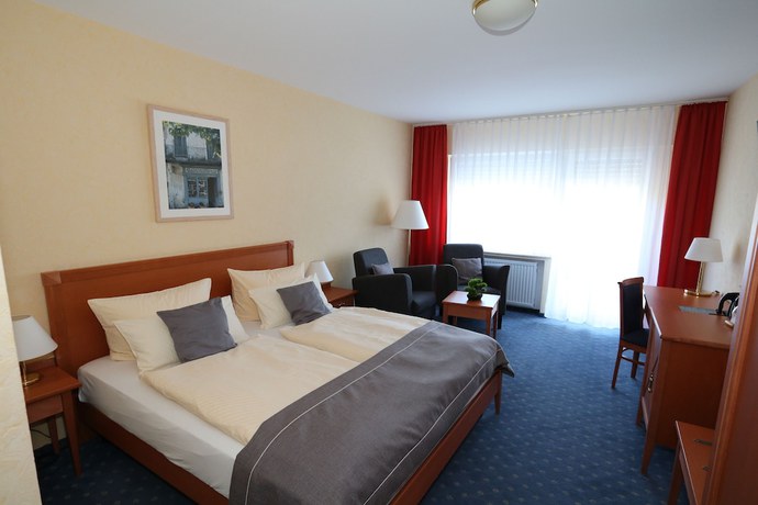 Imagen de la habitación del Hotel &Auml;nnchen Garni. Foto 10