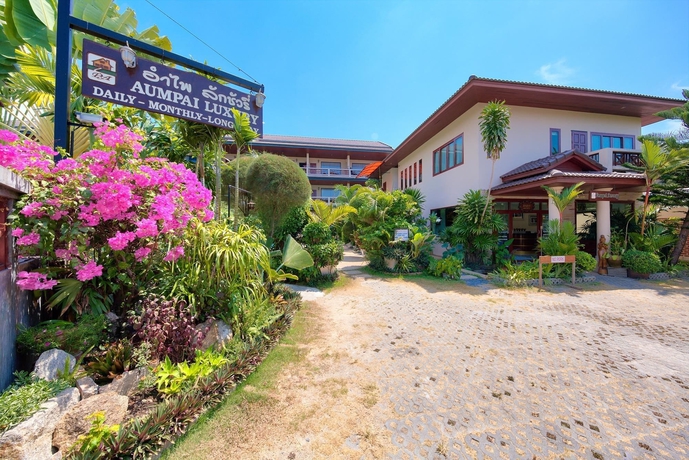 Imagen de los exteriores del Hotel Aumpai Luxury. Foto 9