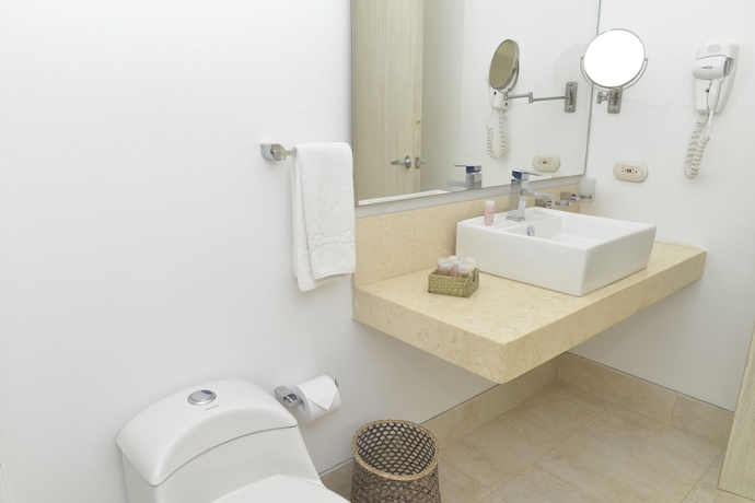 Imagen de la habitación del Hotel Aura Barú. Foto 19