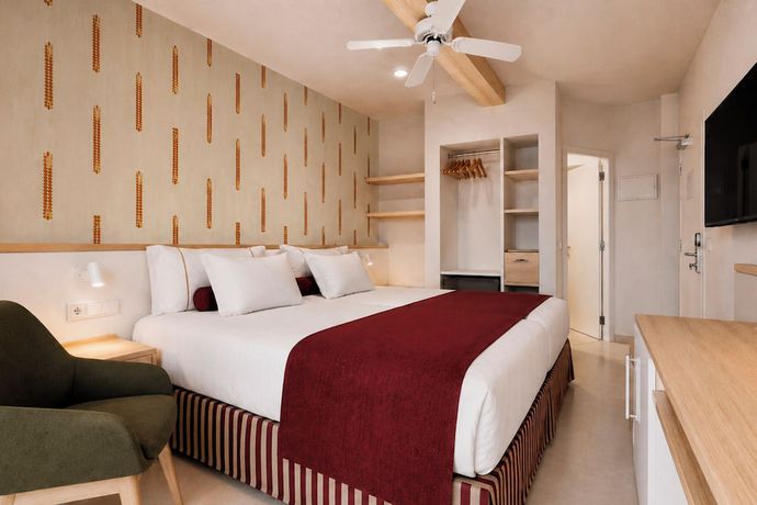 Imagen de la habitación del Hotel Aura By Aubamar. Foto 10