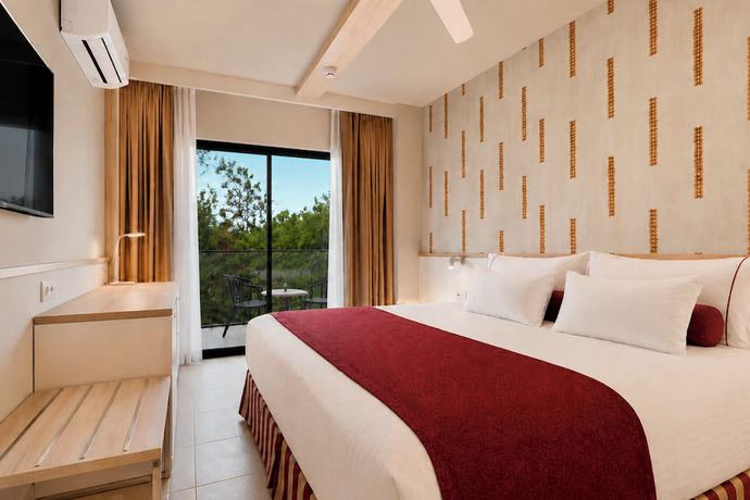 Imagen de la habitación del Hotel Aura By Aubamar. Foto 13