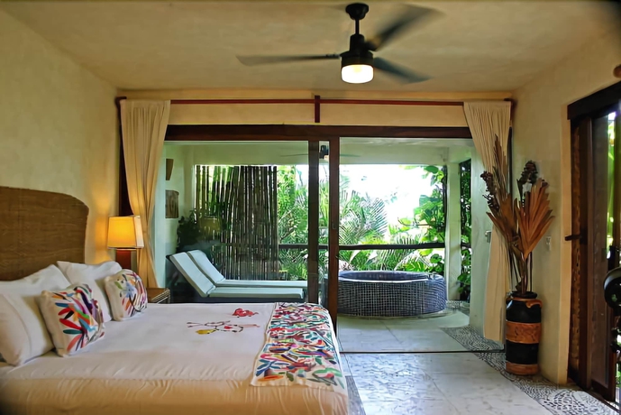 Imagen de la habitación del Hotel Aura Del Mar. Foto 15