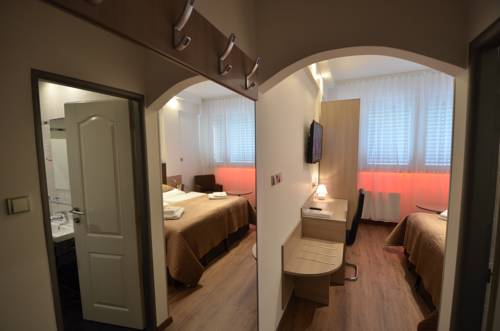 Imagen de la habitación del Hotel Aura Design & Garden Pool. Foto 3