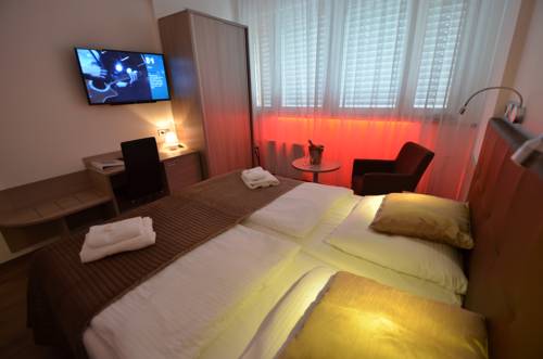 Imagen de la habitación del Hotel Aura Design & Garden Pool. Foto 11