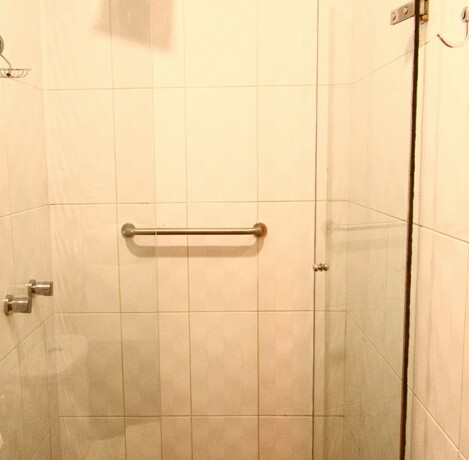 Imagen de la habitación del Hotel Aura. Foto 15