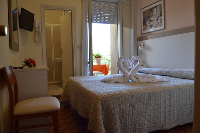 Imagen de la habitación del Hotel Aura Living. Foto 12