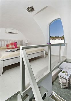 Imagen general del Hotel Aura Marina Apartments Santorini. Foto 4