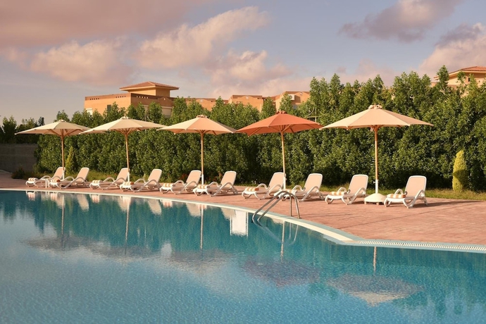 Imagen de la piscina del Hotel Aura Resort Sidi Abdel Rahman - El Alamein. Foto 15