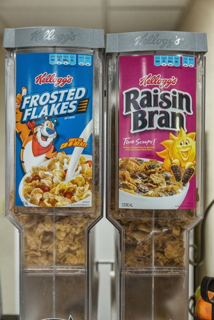 Imagen del bar/restaurante del Hotel Aura Sfo. Foto 8