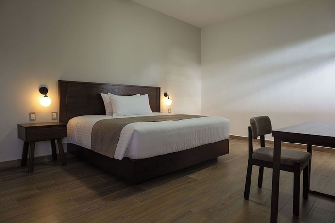 Imagen de la habitación del Hotel Aura, Uruapan. Foto 7