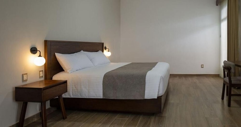 Imagen de la habitación del Hotel Aura, Uruapan. Foto 8