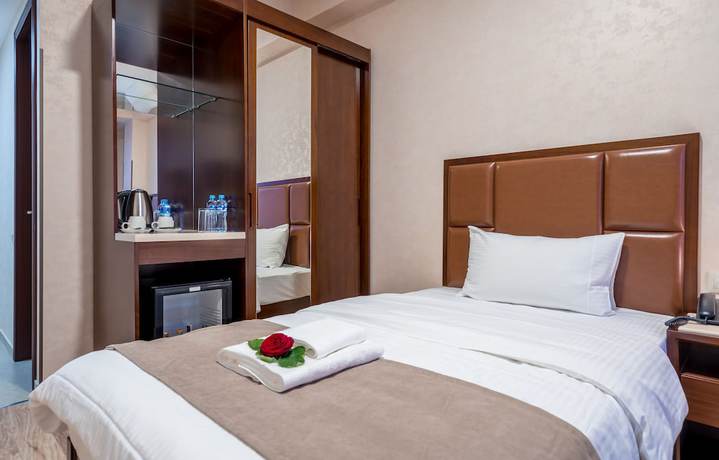 Imagen de la habitación del Hotel Aura in Digomi. Foto 18