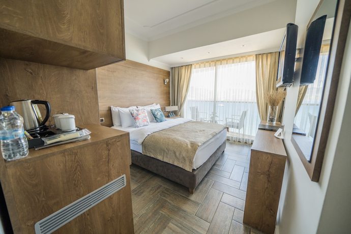 Imagen de la habitación del Hotel Aurasia Beach. Foto 12