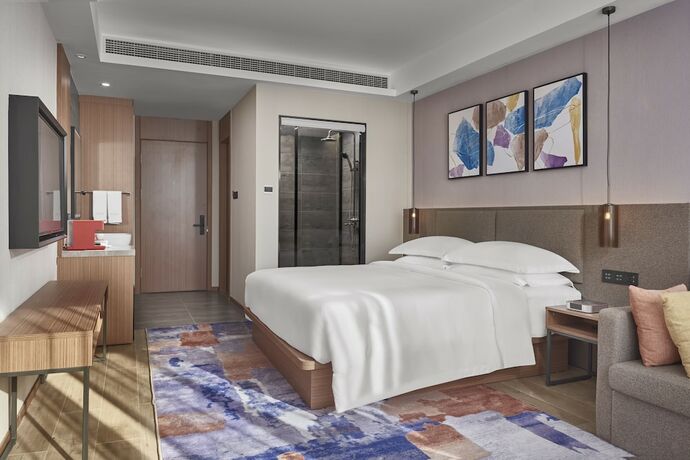 Imagen de la habitación del Hotel Aurea Central. Foto 13