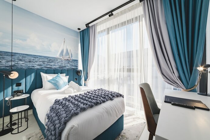 Imagen de la habitación del Hotel Aurel Coast. Foto 18