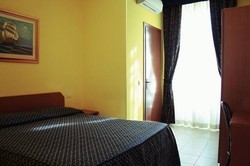 Imagen de la habitación del Hotel Aurelia Milano Centrale. Foto 3