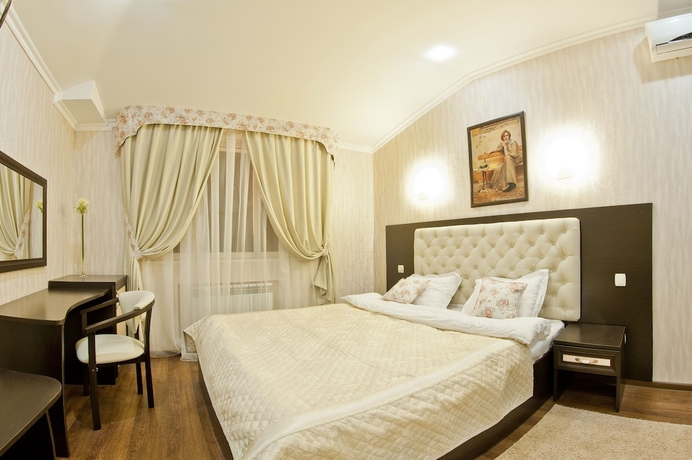Imagen de la habitación del Hotel Aureliu. Foto 6