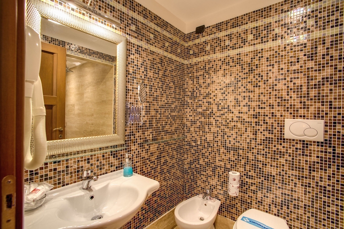 Imagen de la habitación del Hotel Aurelius Art Gallery. Foto 5