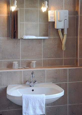 Imagen de la habitación del Hotel Auriane Porte De Versailles. Foto 9