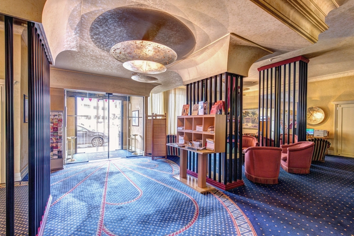 Imagen de los interiores del Hotel Auriga. Foto 14