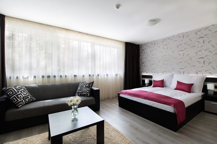 Imagen de la habitación del Hotel Auris. Foto 11