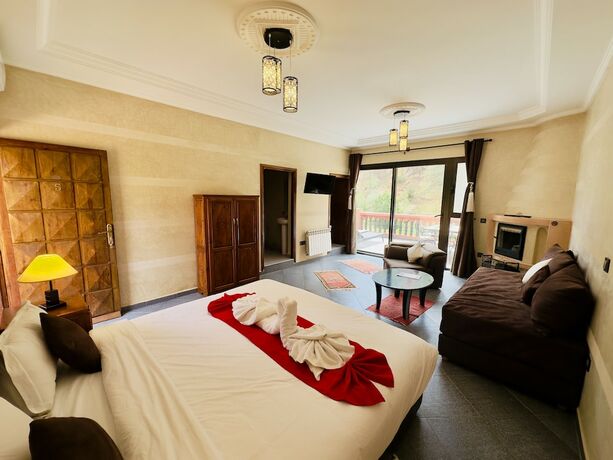 Imagen de la habitación del Hotel Aurocher Ourika Oukaimeden. Foto 17