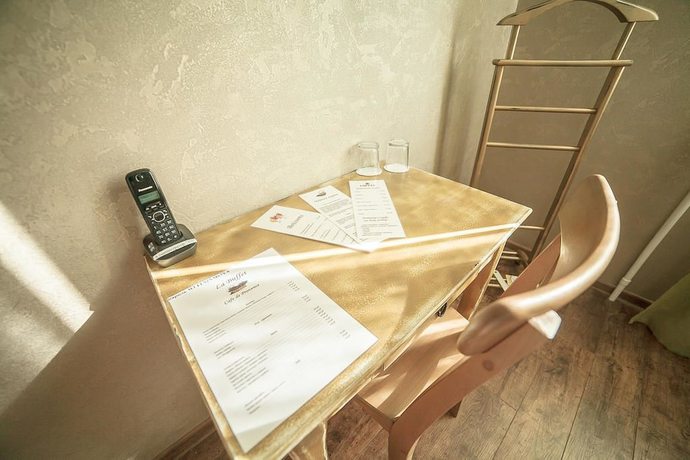 Imagen de la habitación del Hotel Aurooms Continent. Foto 16