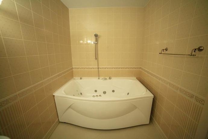 Imagen de la habitación del Hotel Aurooms Continent. Foto 17