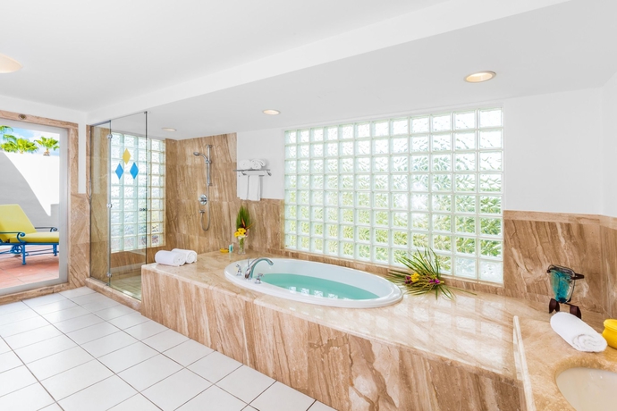 Imagen de la habitación del Hotel Aurora Anguilla Resort and Golf Club. Foto 5