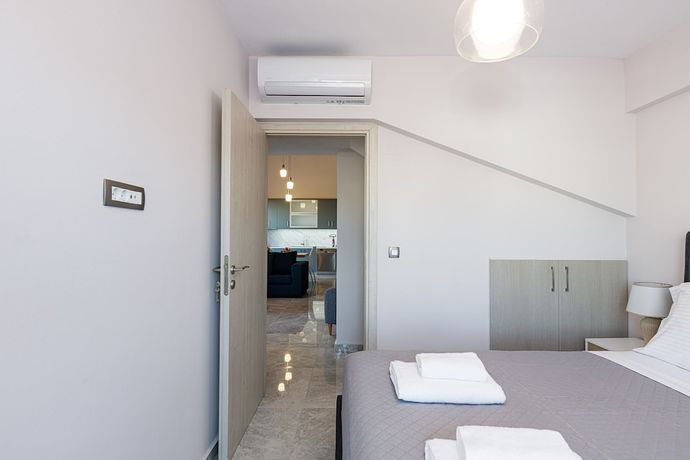 Imagen de la habitación del Hotel Aurora Apartments. Foto 13