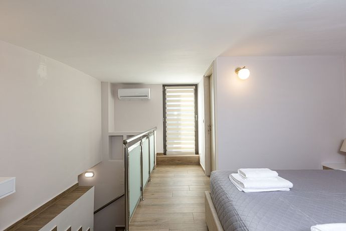 Imagen de la habitación del Hotel Aurora Apartments. Foto 15