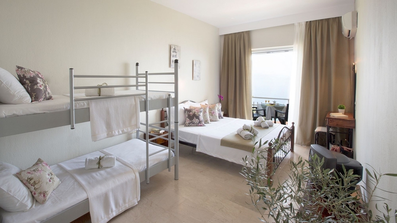 Imagen de la habitación del Hotel Aurora Beach. Foto 7