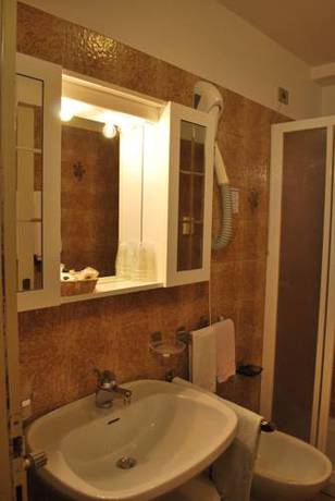 Imagen de la habitación del Hotel Aurora, Canazei. Foto 4