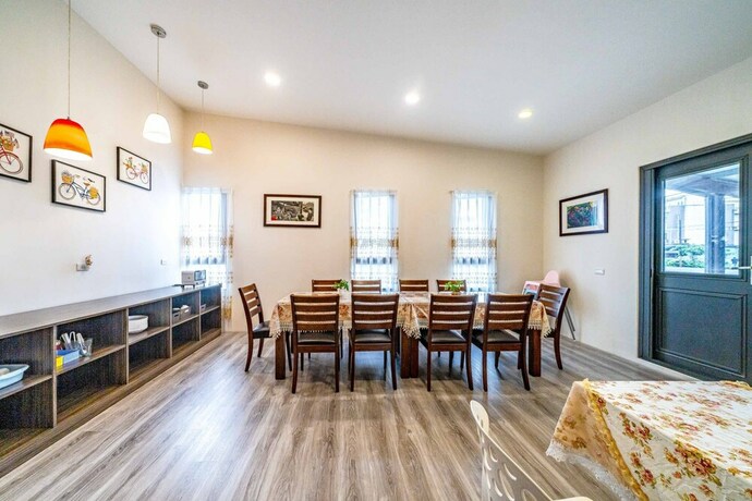 Imagen del bar/restaurante del Hotel Aurora Castle. Foto 16