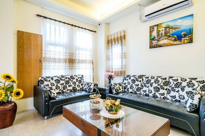 Imagen de la habitación del Hotel Aurora Castle. Foto 30