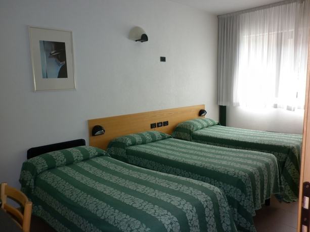 Imagen de la habitación del Hotel Aurora, Chiavenna. Foto 13