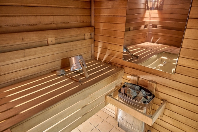 Imagen de la habitación del Hotel Aurora Club Spa Resort. Foto 13