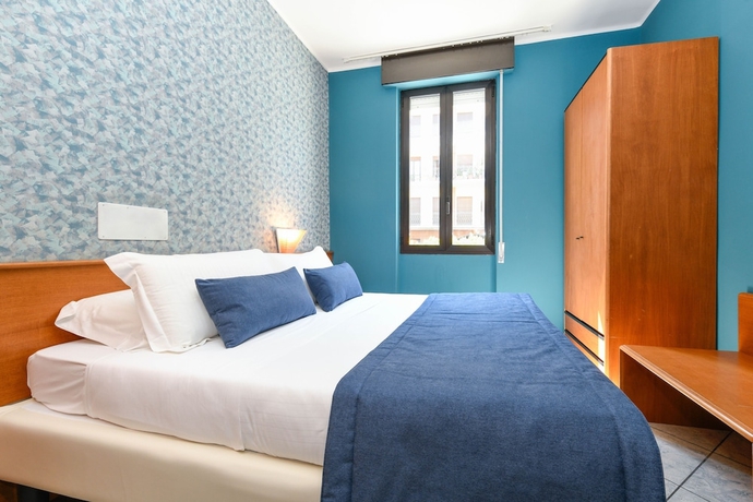 Imagen de la habitación del Hotel Aurora, Desenzano del Garda. Foto 11